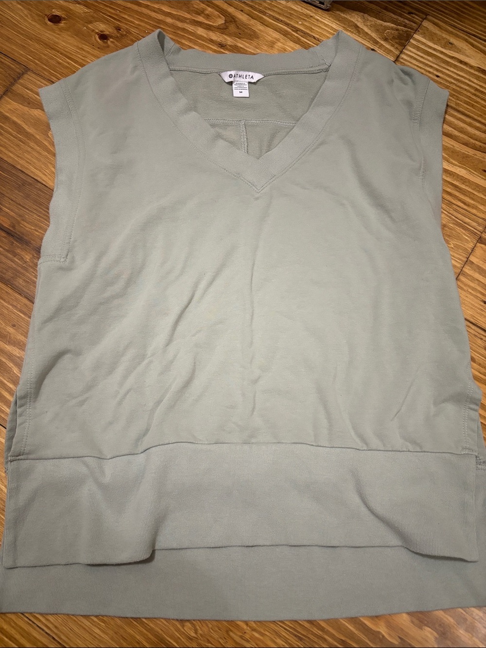 Athleta Retroterry Sleeveless V-neck Sweatshirt in Sage Green Size Medium - Picture 1 of 3
